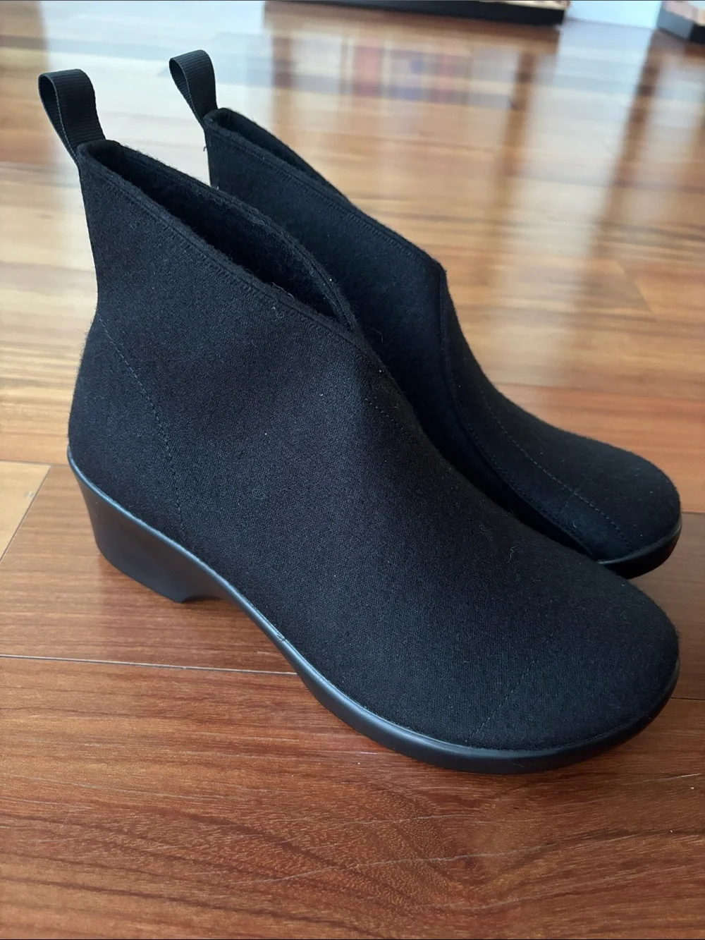 Like new Alegria boots